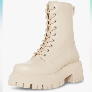 NWT KKNIGHT Madden Girl Women's KKnight lug sole Combat Boots almond size 11